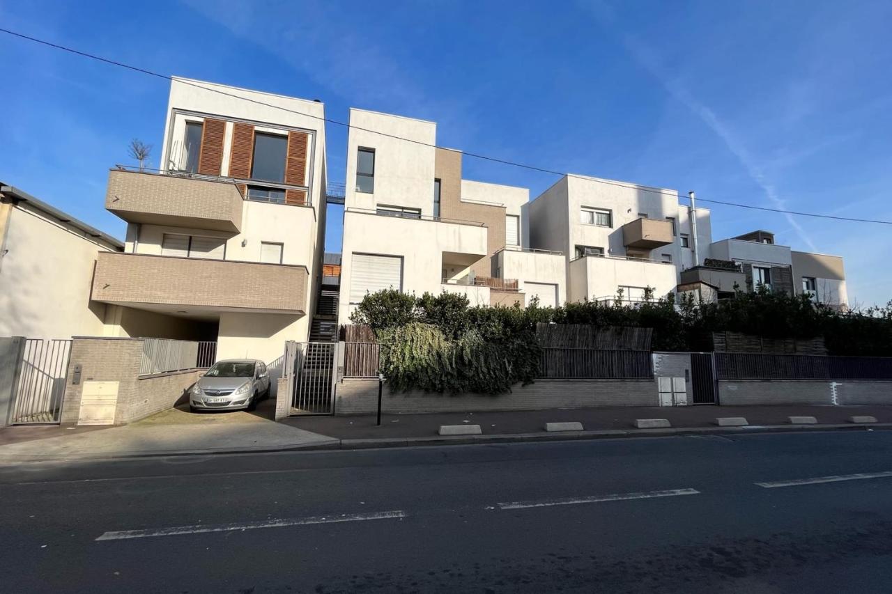 Modern And Bright Apartment Near Paris La Courneuve Exterior foto